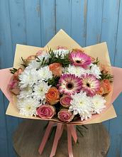 Букет цветов из:  Розы, Герберы и Хризантемы в Новой Таволжанке