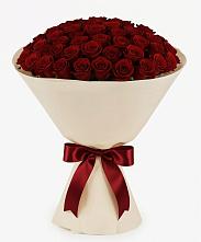 Букет 101 Бордовая роза Блэк Бакарра в Новой Таволжанке