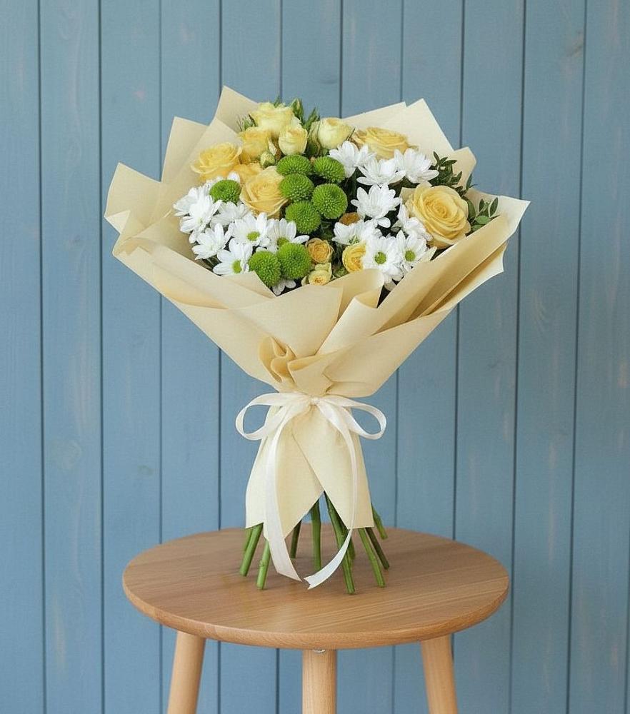 Букет цветов из: Хризантемы и Розы в Новой Таволжанке