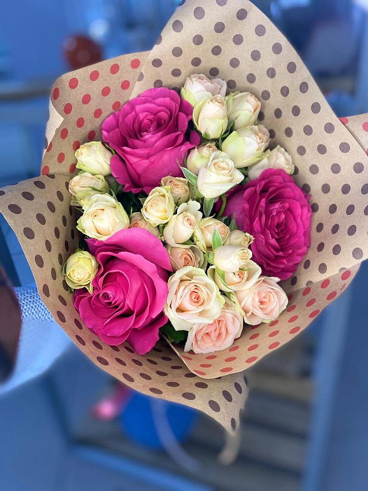 Букет цветов из: Розы в Новой Таволжанке