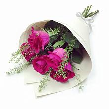 Букет цветов из:  Розы в Новой Таволжанке