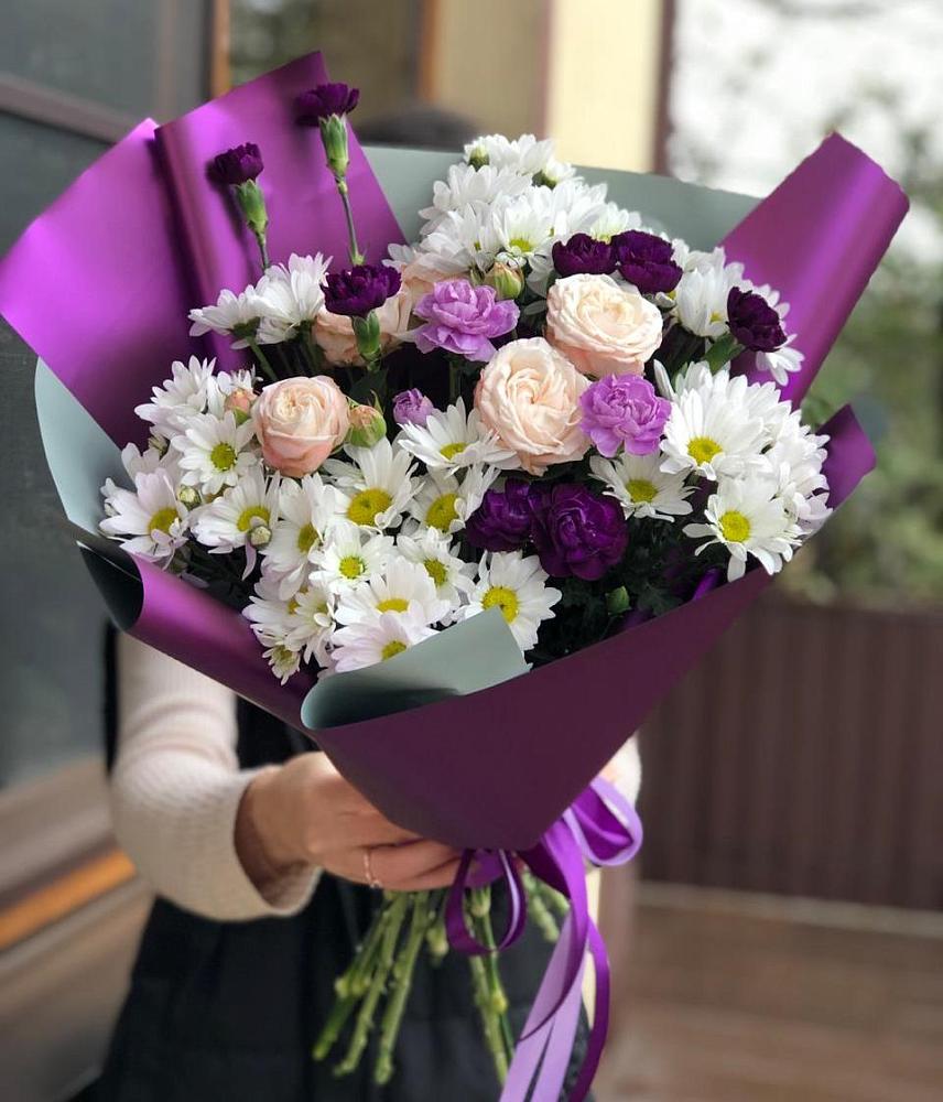 Букет цветов из: Хризантемы, Гвоздики и Розы в Новой Таволжанке