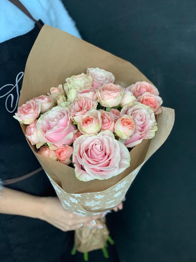 Букет цветов из: Хризантемы и Розы в Новой Таволжанке