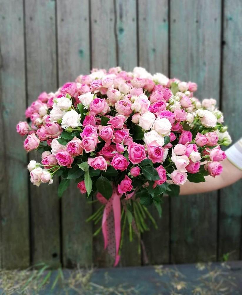 Букет Розовые кустовые розы Натали и Лав Лидия в Новой Таволжанке