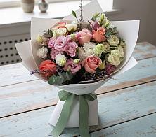 Букет цветов из:  Розы, Лизиантусы и Гвоздики в Новой Таволжанке