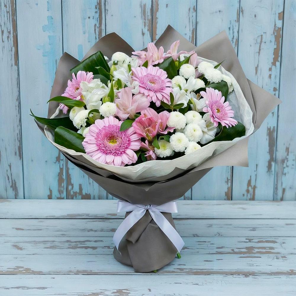 Букет цветов из: Герберы, Альстромерии и Хризантемы в Новой Таволжанке