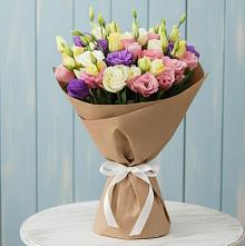 Букет цветов из:  Лизиантусы в Новой Таволжанке