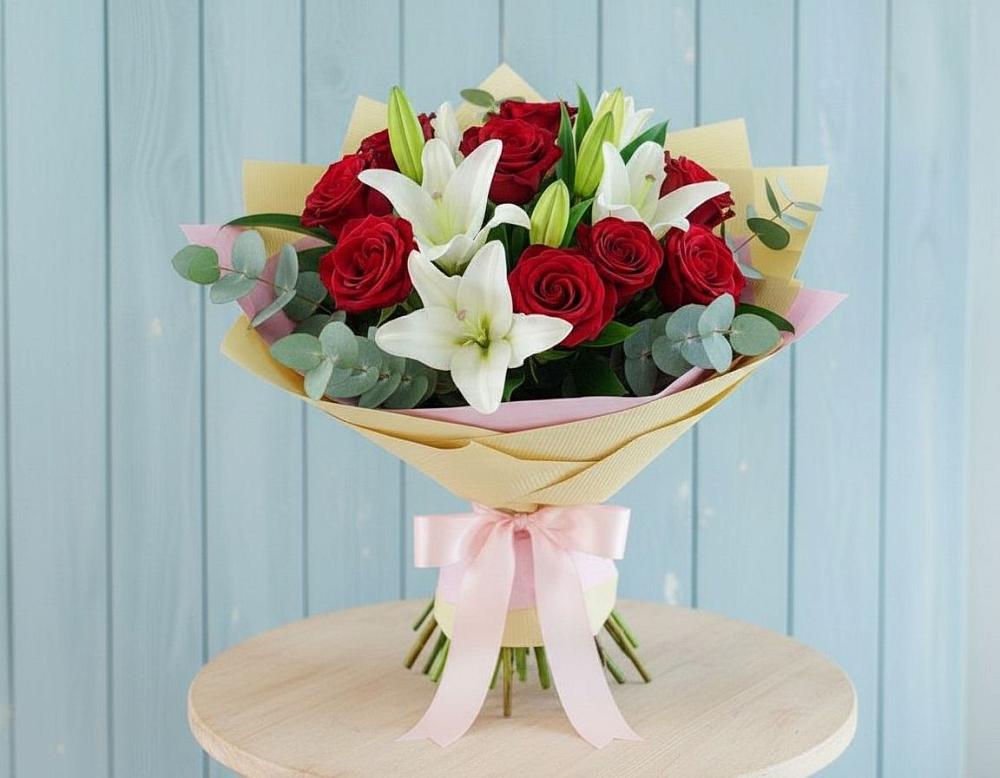Букет цветов из: Лилии и Розы в Новой Таволжанке